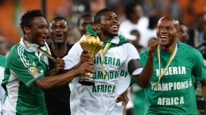 Mikel Obi, Yobo and Ejide celebrating 2013 AFCON success